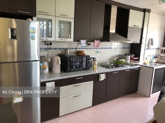 Blk 322 Jurong East Street 31 (Jurong East), HDB 5 Rooms #176897462